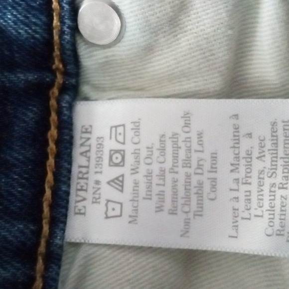 Everlane Original Cheeky Jeans - Picture 8 of 9